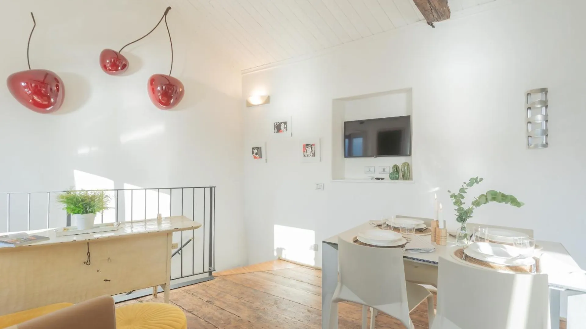 The Green Nest By Lake Como By Rent All Como Blevio Apartament