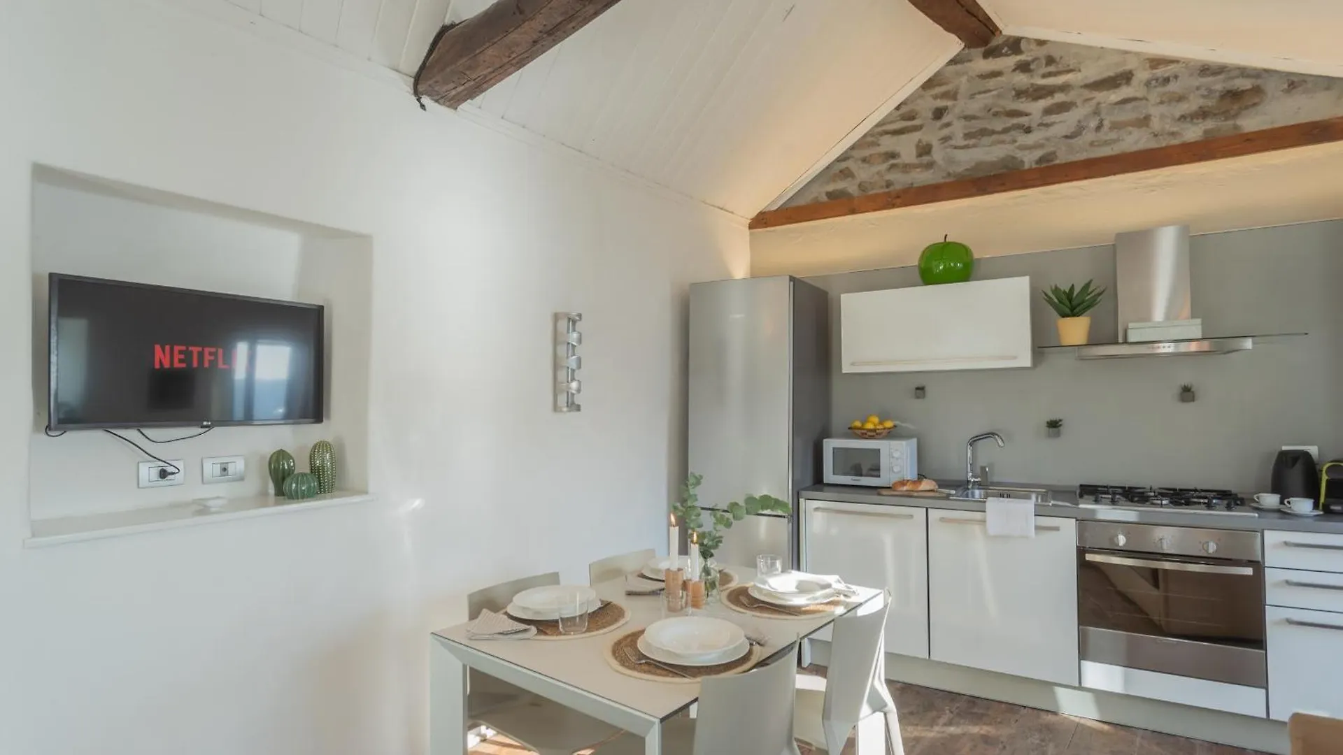 Apartment The Green Nest By Lake Como By Rent All Como Blevio